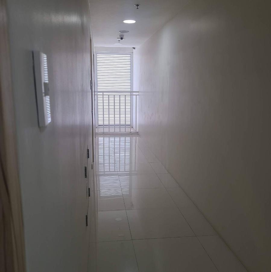 Inspiria Condo Free Airport Pickup For 3 Nights Stay Or More Davao Екстер'єр фото